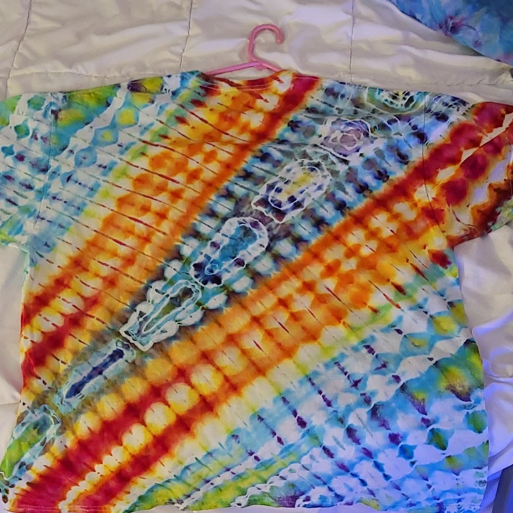 Rainbow iced dye Tshirt. - Picture 3 of 3